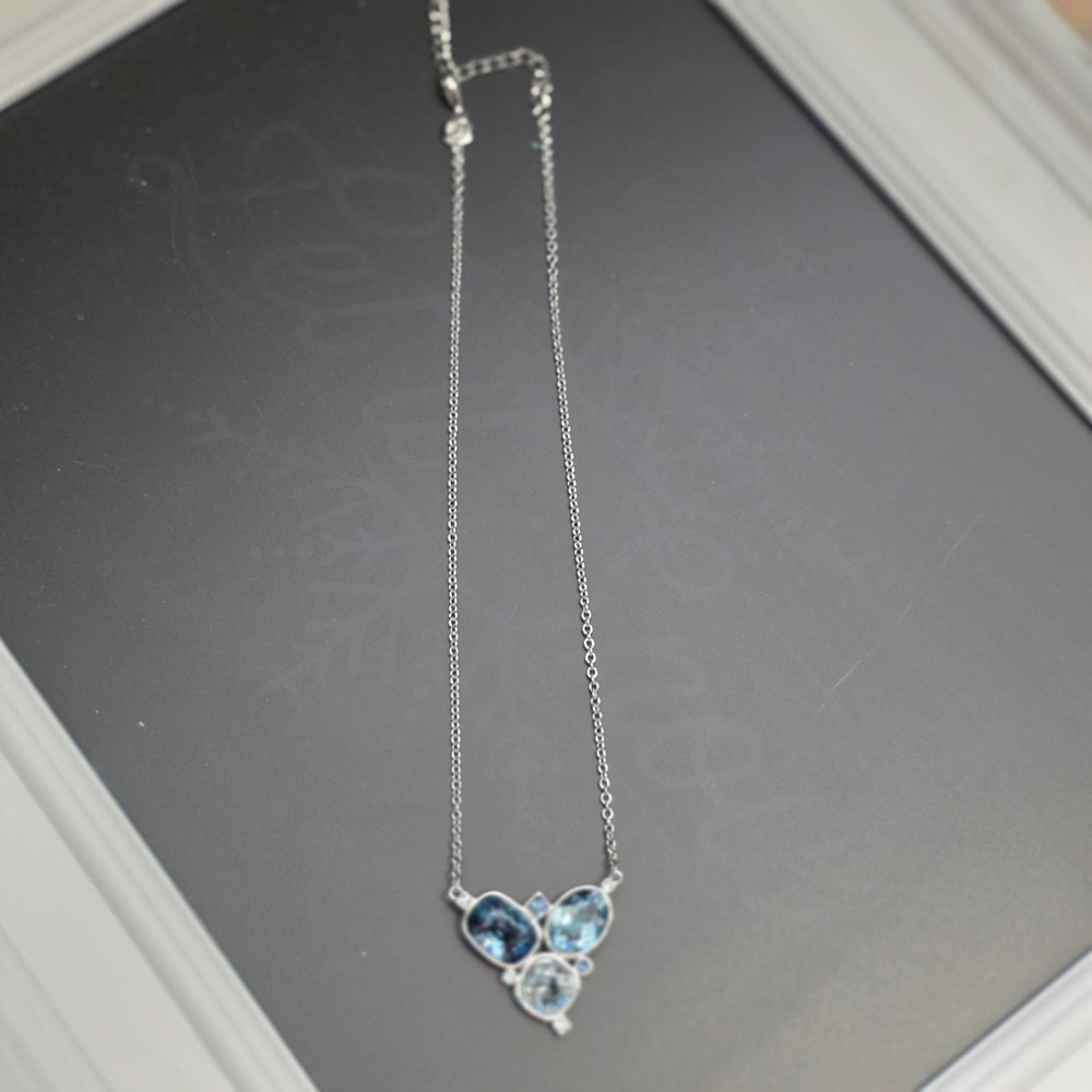 Touchstone Crystal by Swarovski TRIAD necklace Amazing crystals in blue shades - Picture 2 of 5